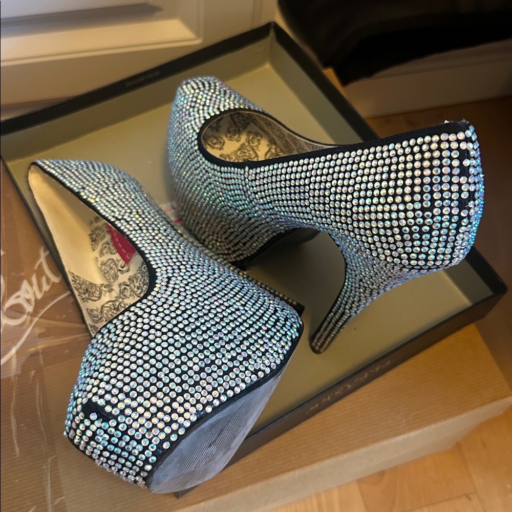 Pleaser Silver Rhinestone Heels - Picture 4 of 4